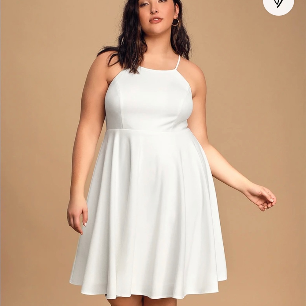 Lulu’s • White Midi Dress in size XS - Picture 8 of 8